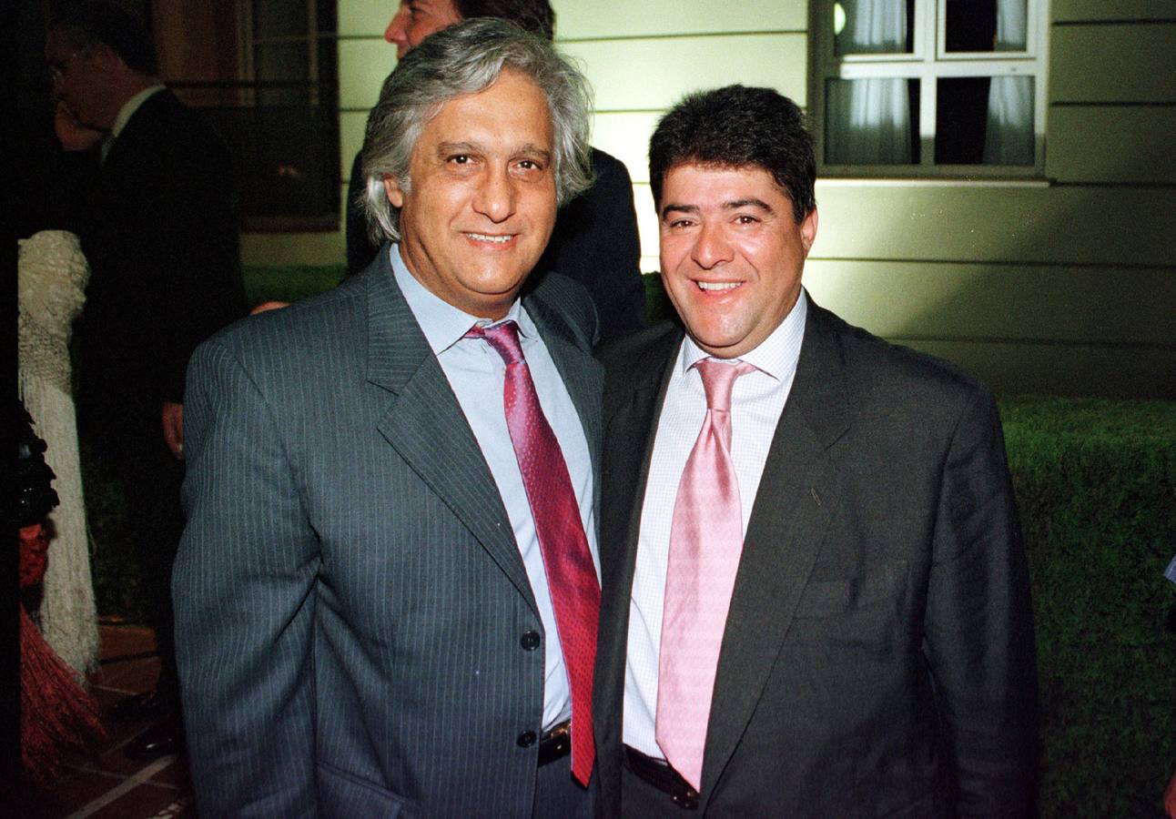 Chiquetete, junto al cantante El Mani en 2001