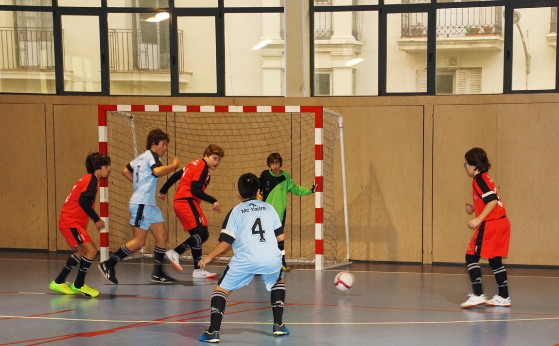 Las mejores imágenes del partido entre Sagrados Corazones &quot;B&quot; y María Inmaculada