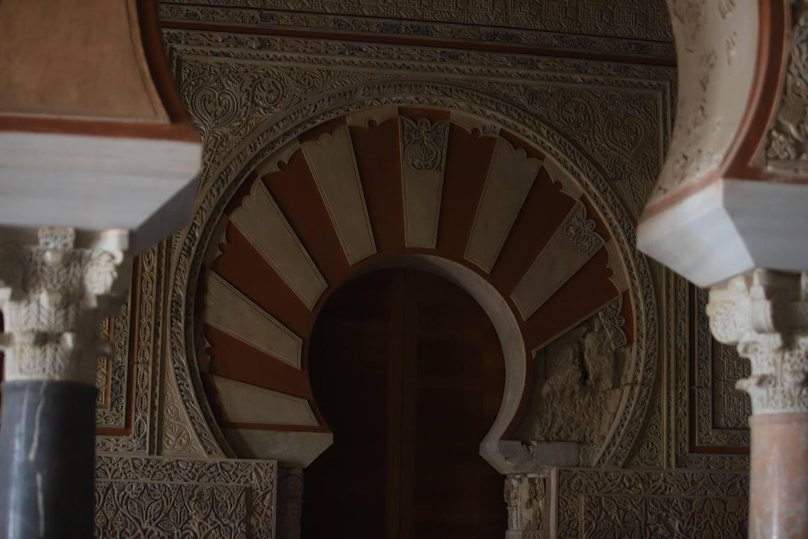 La visita de Susana Díaz al Salón Rico, en imágenes