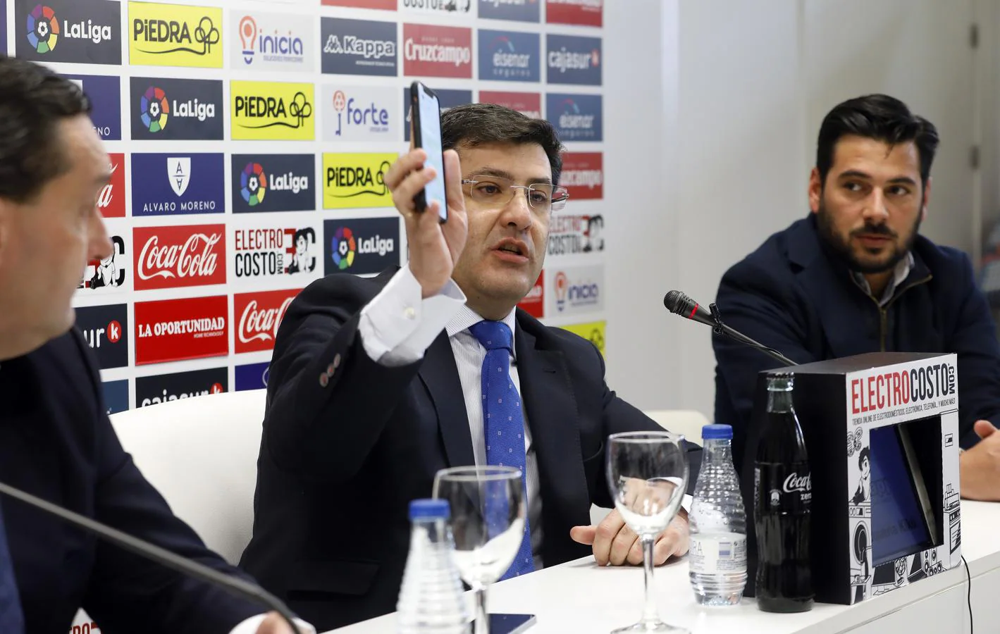 La comparecencia de Jesús León, presidente del Córdoba CF, en imágenes