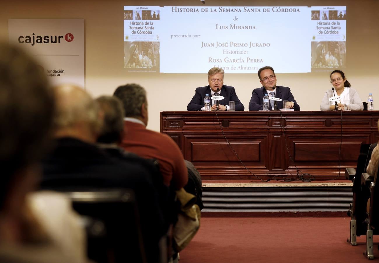 La presentación del libro de Luis Miranda sobre la Semana Santa de Córdoba, en imágenes