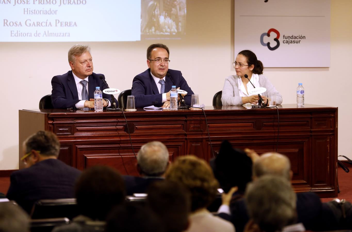 La presentación del libro de Luis Miranda sobre la Semana Santa de Córdoba, en imágenes