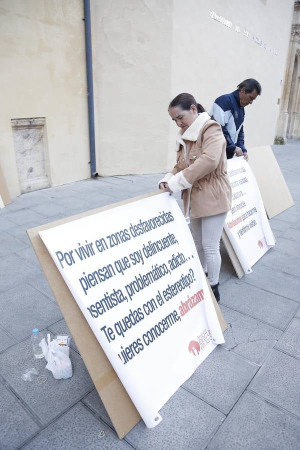 Los abrazos de los barrios desfavorecidos de Córdoba, en imágenes