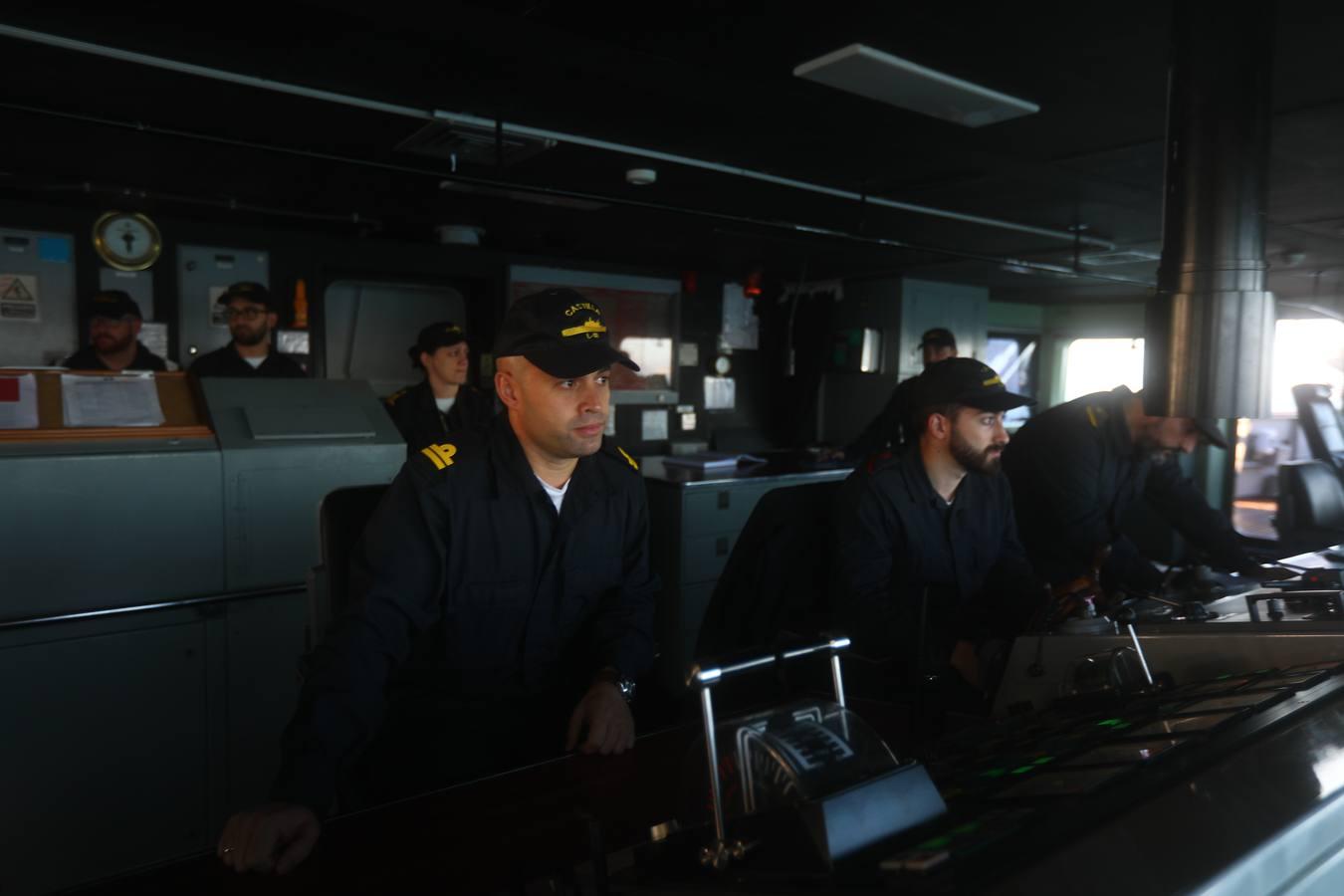 En imágenes: El &#039;Castilla&#039; llega a Rota tras cinco meses en la operación Atalanta (I)