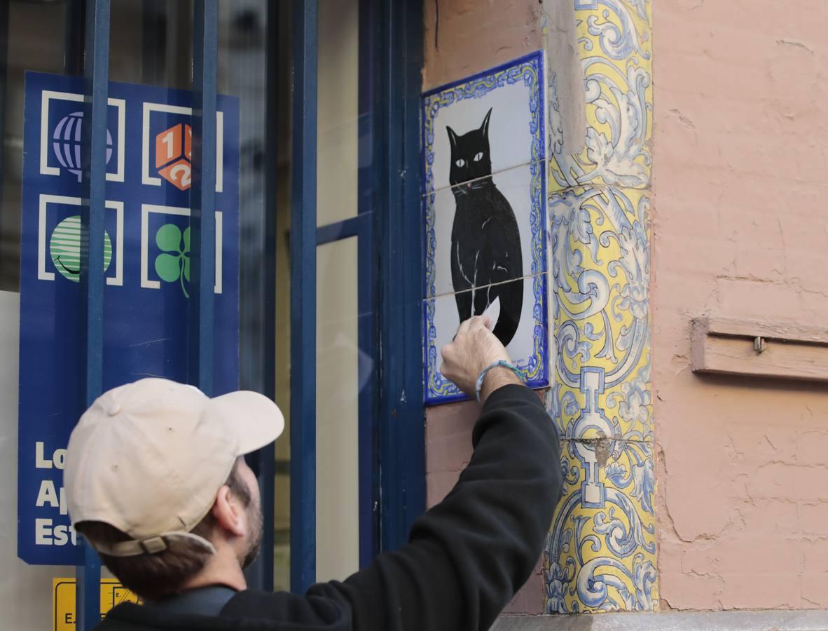 Colas para comprar lotería en Sevilla hasta el último momento