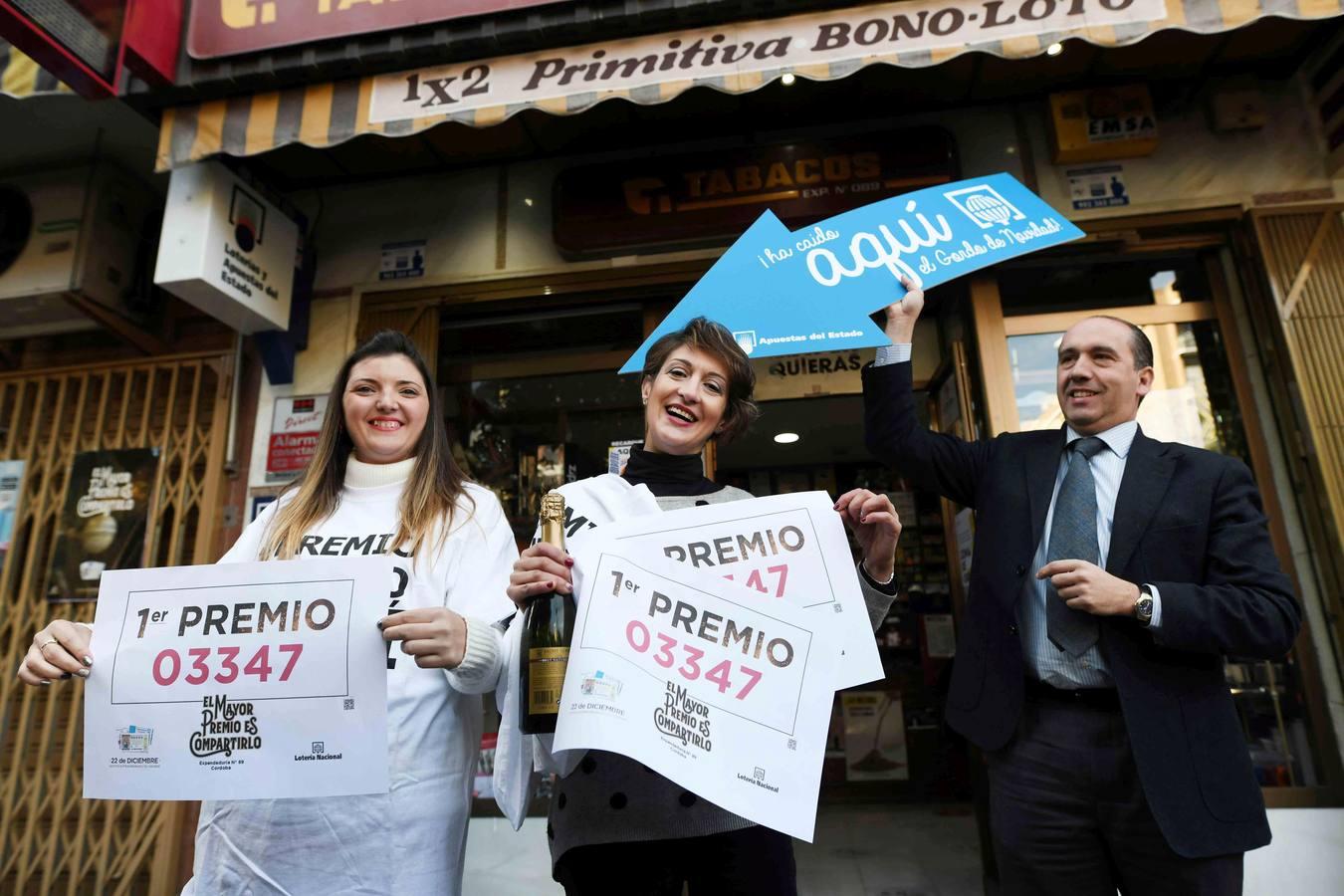 Los premios de la Lotería de Navidad en Córdoba, en imágenes