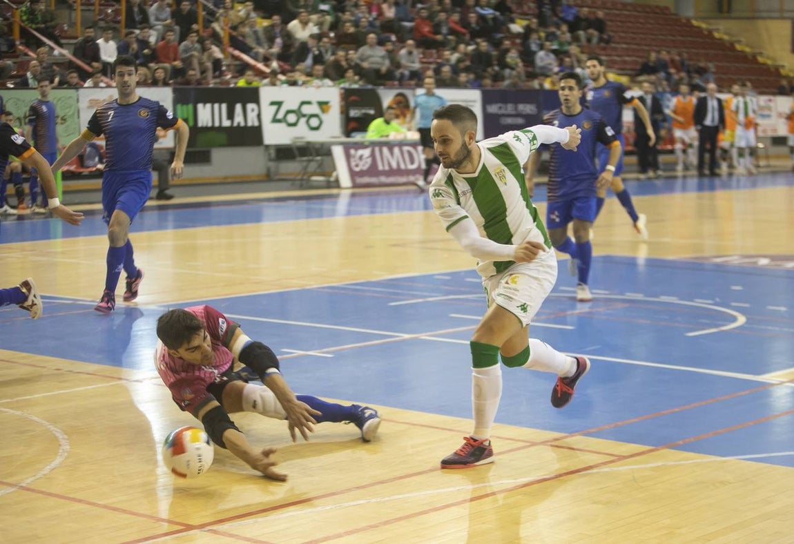 El Córdoba CF Futsal-Colo Colo, en imágenes