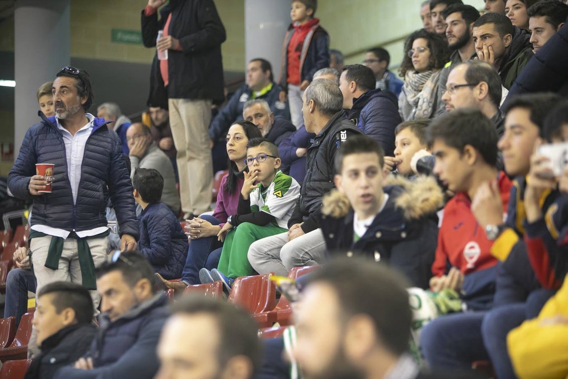 El Córdoba CF Futsal-Colo Colo, en imágenes