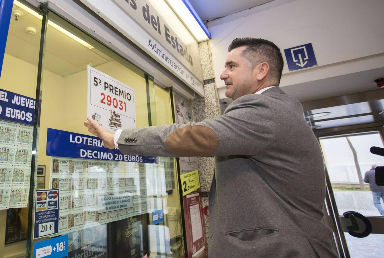 En imágenes, la alegría del Gordo de la Lotería de Navidad 2018 en Andalucía