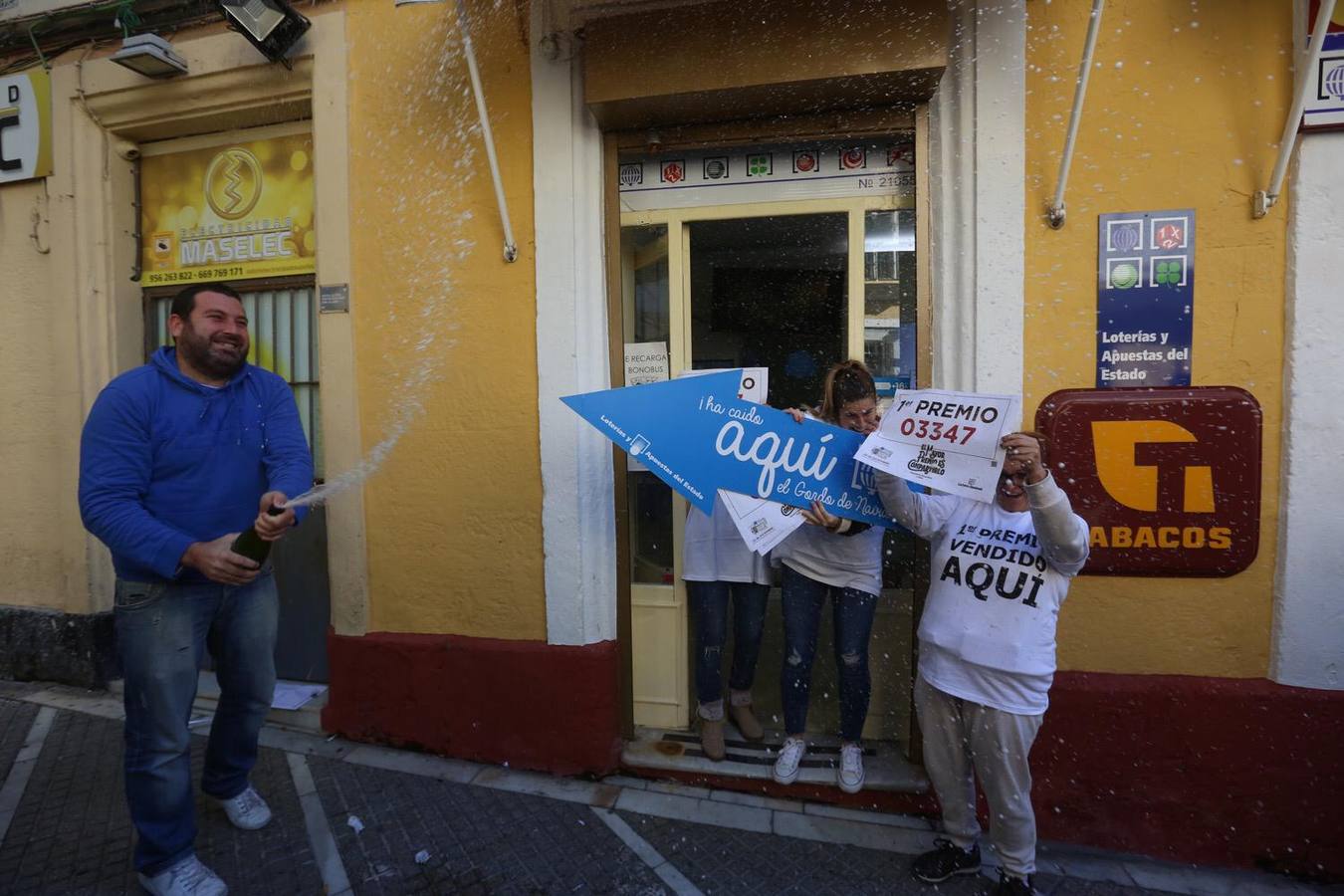 La alegría de la Lotería de Navidad en la provincia de Cádiz