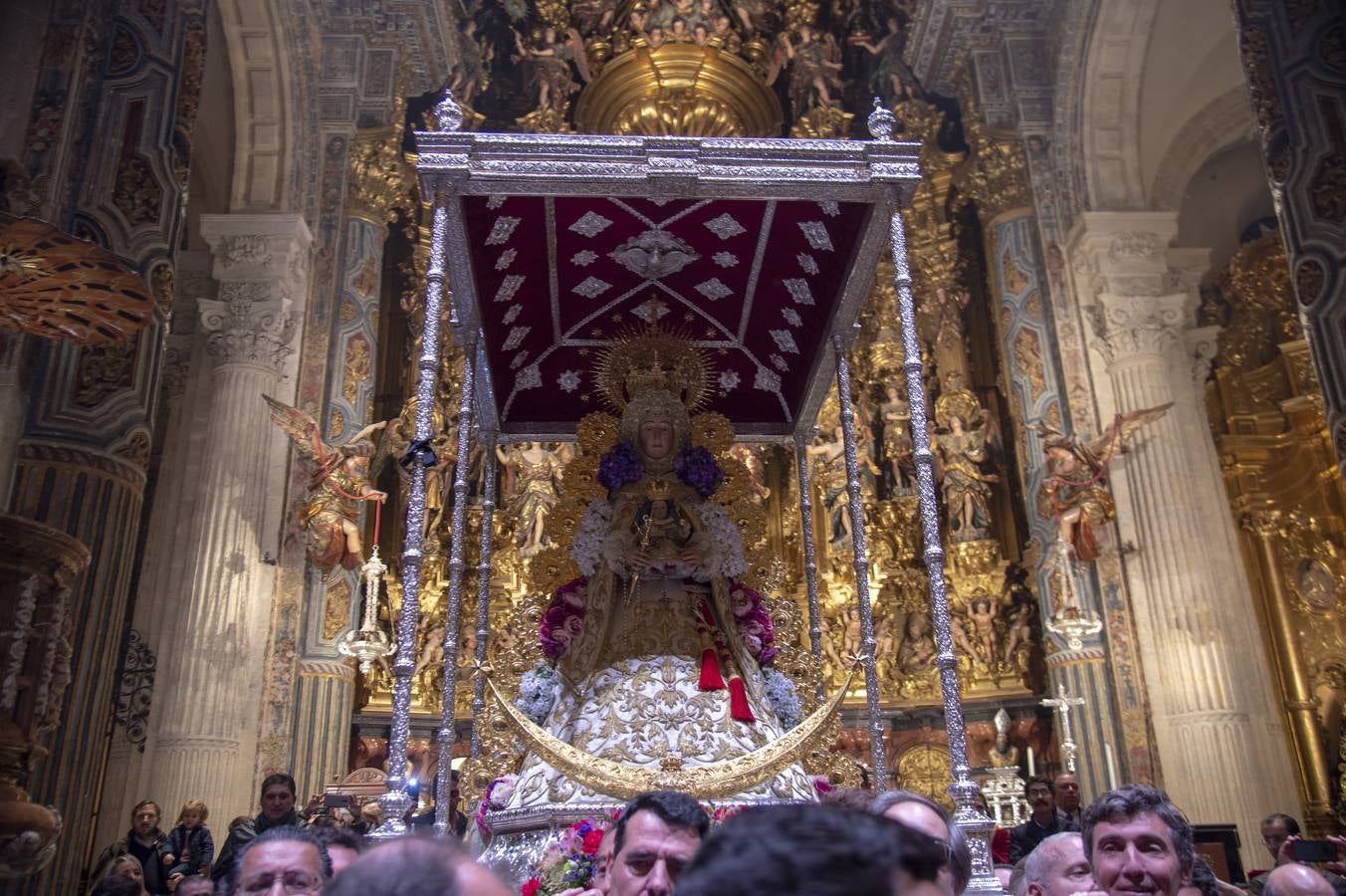 Galería de la procesión de la Virgen del Rocío de Sevilla