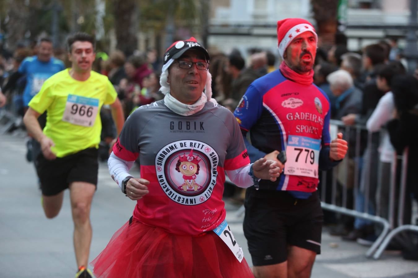 Fotos: Búscate en la San Silvestre de Cádiz 2018 (I)