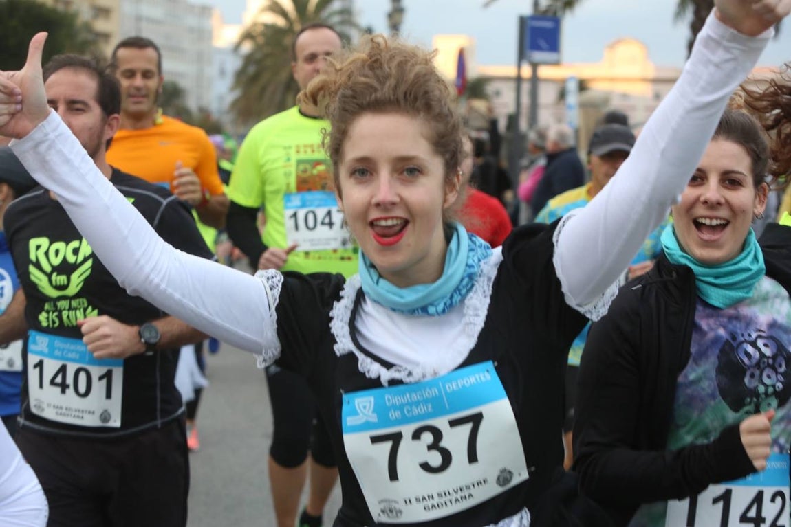 Fotos: Búscate en la San Silvestre de Cádiz 2018 (II)