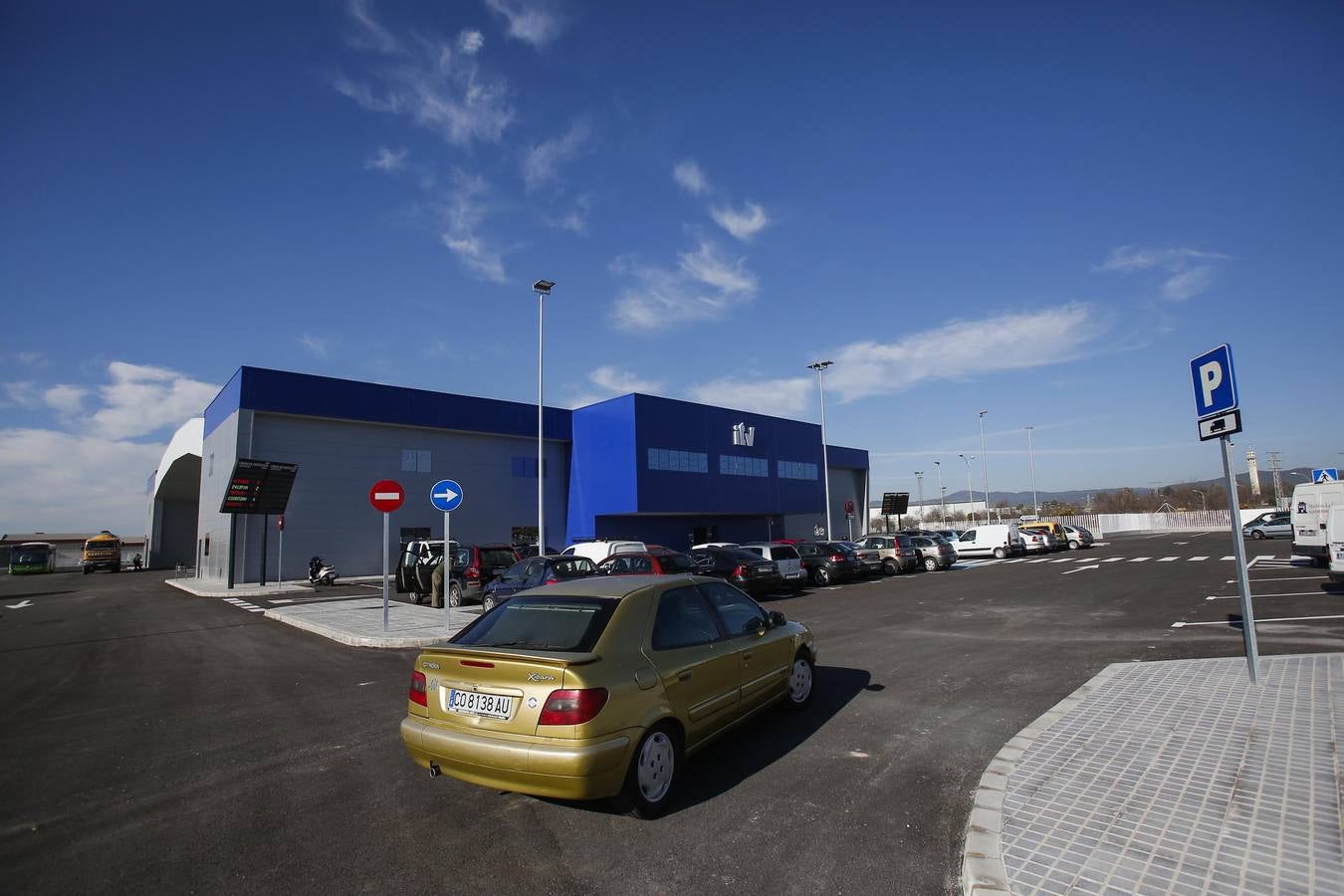 La nueva estación ITV de Las Quemadas en Córdoba, en imágenes