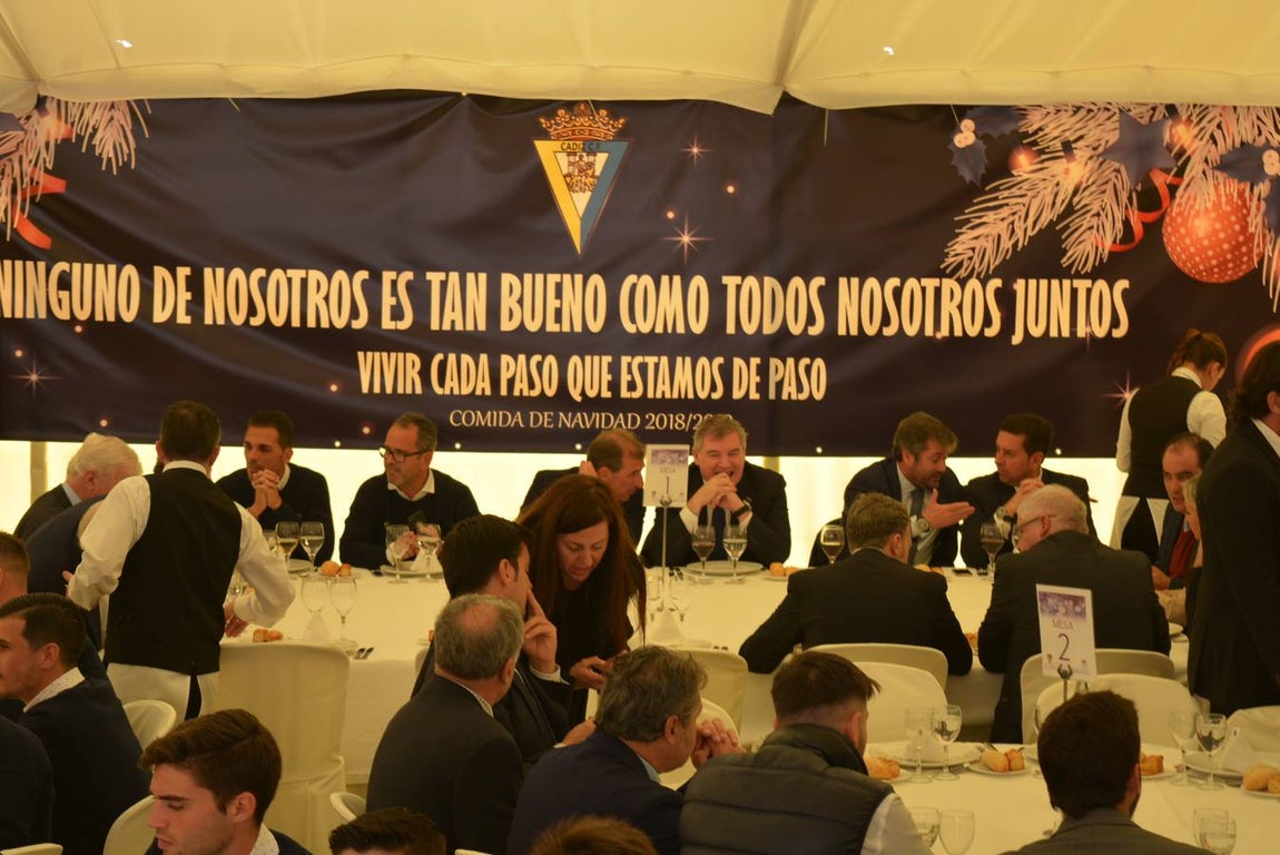 El almuerzo de Navidad del Cádiz CF, en imágenes