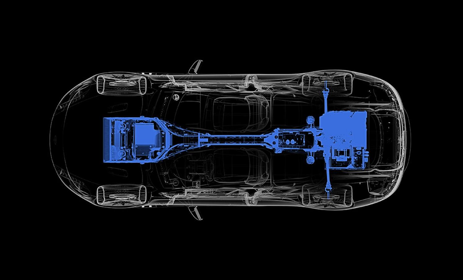 Aston Martin Rapide-E. No se podrá conducir en 2019, pero como ha anunciado la marca, una de las 155 unidades de edición limitada que se producirán del primer vehículo eléctrico de la lujosa marca inglesa, podrá reservarse ya durante el último trimestre del año.