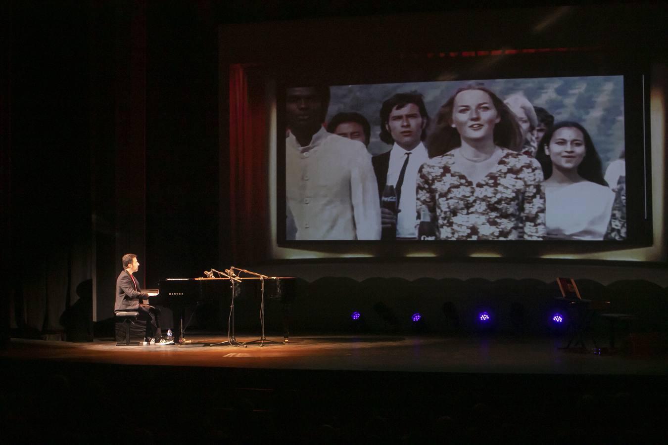 El show de Alberto de Paz en el Teatro Góngora, en imágenes