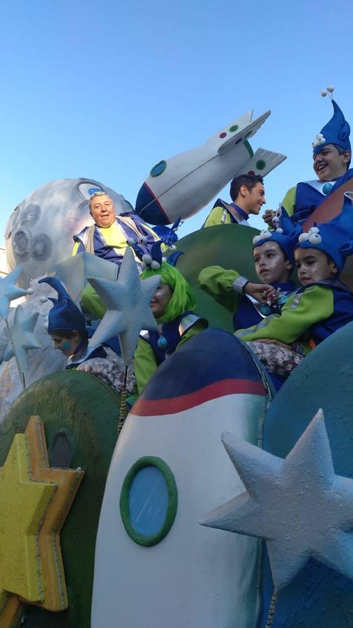 Las mejores imágenes de las primeras horas de la Cabalgata de Reyes Magos 2019 de Sevilla