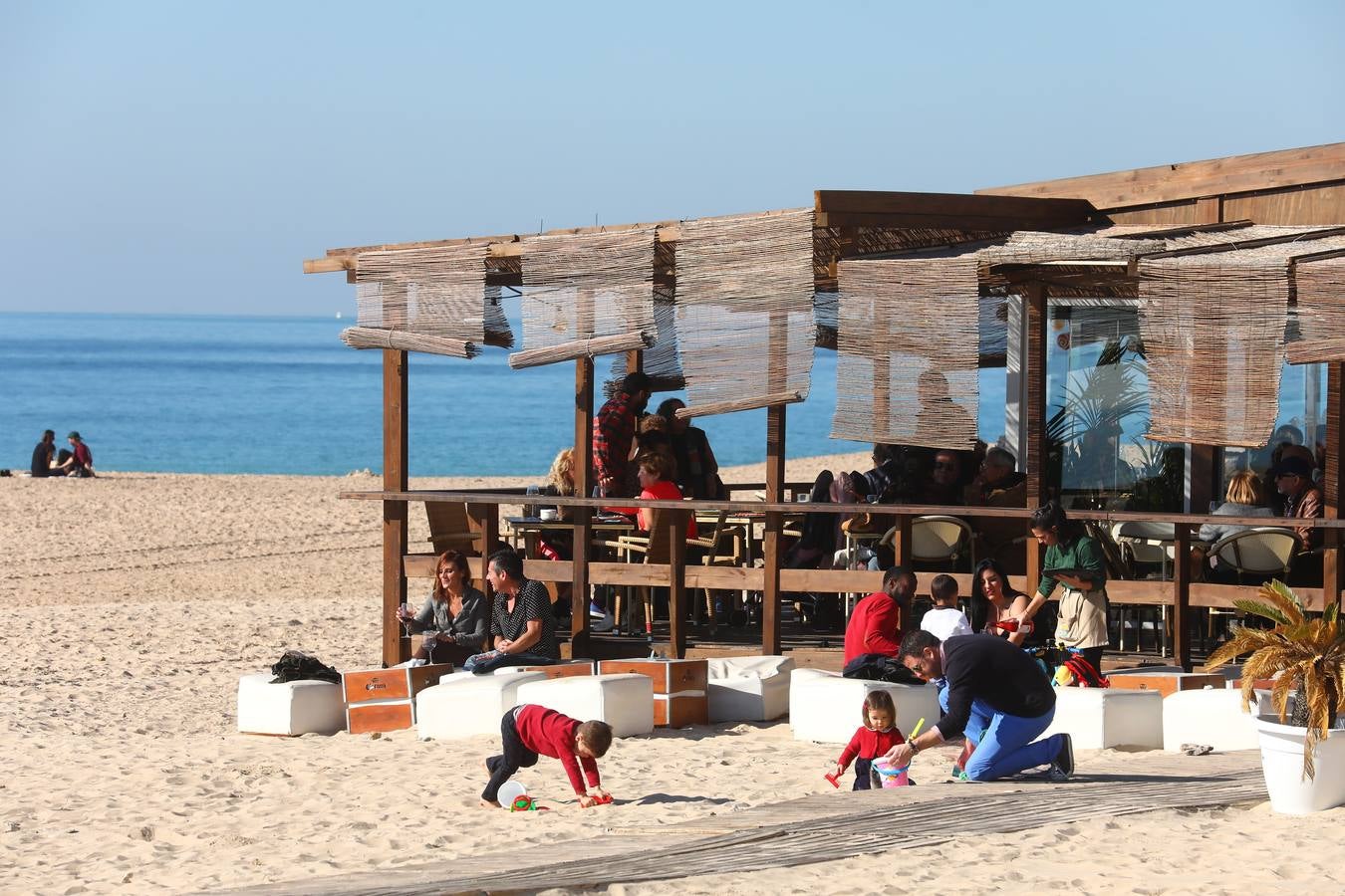 Los Reyes Magos reparten ilusión por las casas de la provincia de Cádiz