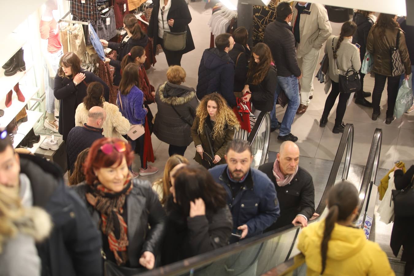 El ambiente de Córdoba en las rebajas, en imágenes