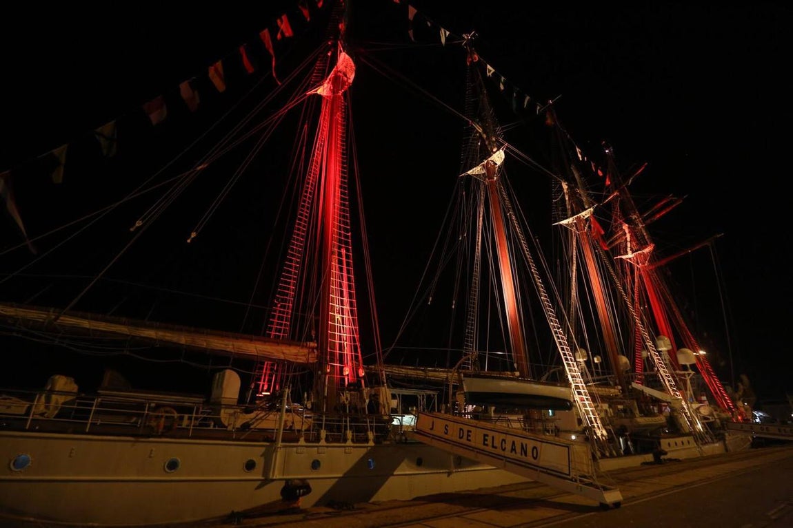 FOTOS: Elcano regresa a Cádiz