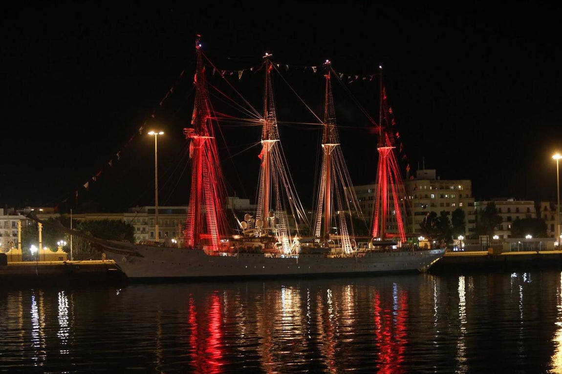 FOTOS: Elcano regresa a Cádiz