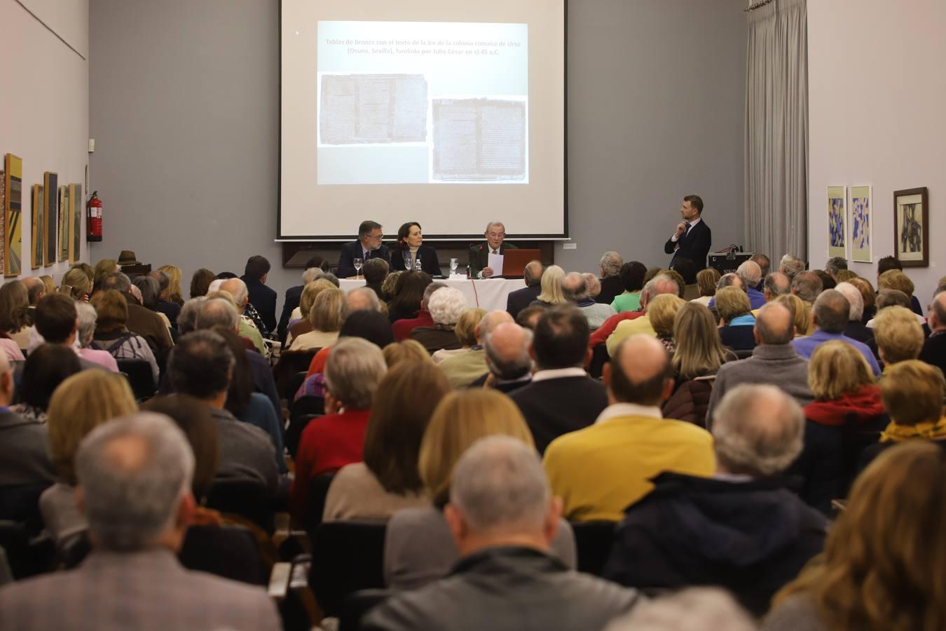 La conferencia de Rodríguez Neila en el Foro «El templo de Córdoba», en imágenes