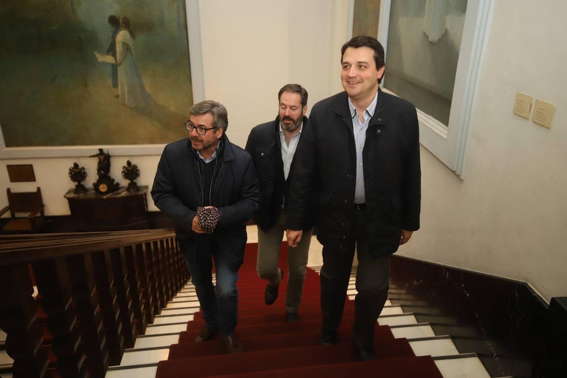 La conferencia de Rodríguez Neila en el Foro «El templo de Córdoba», en imágenes