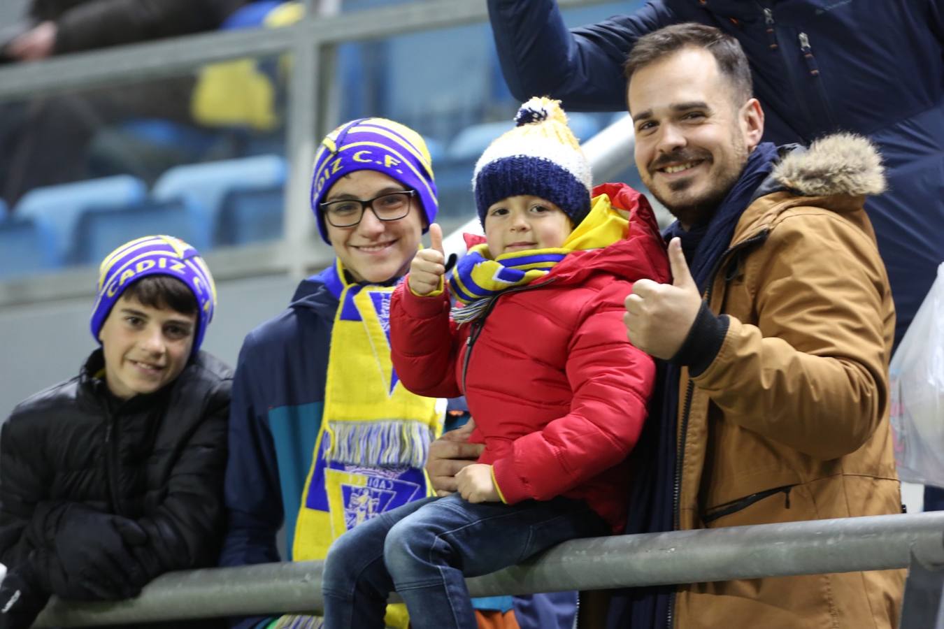 Búscate en las gradas del Carranza en el Cádiz CF-Granada