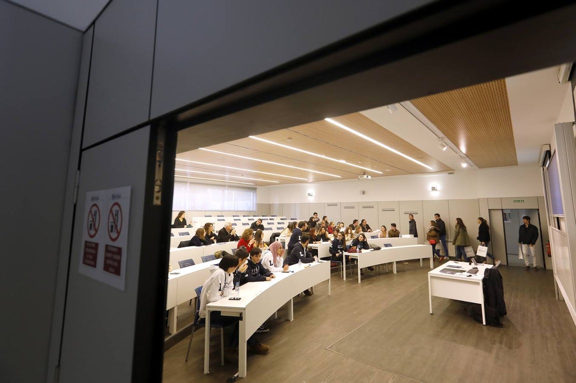 El «Open Day» de la Universidad Loyola, en imágenes