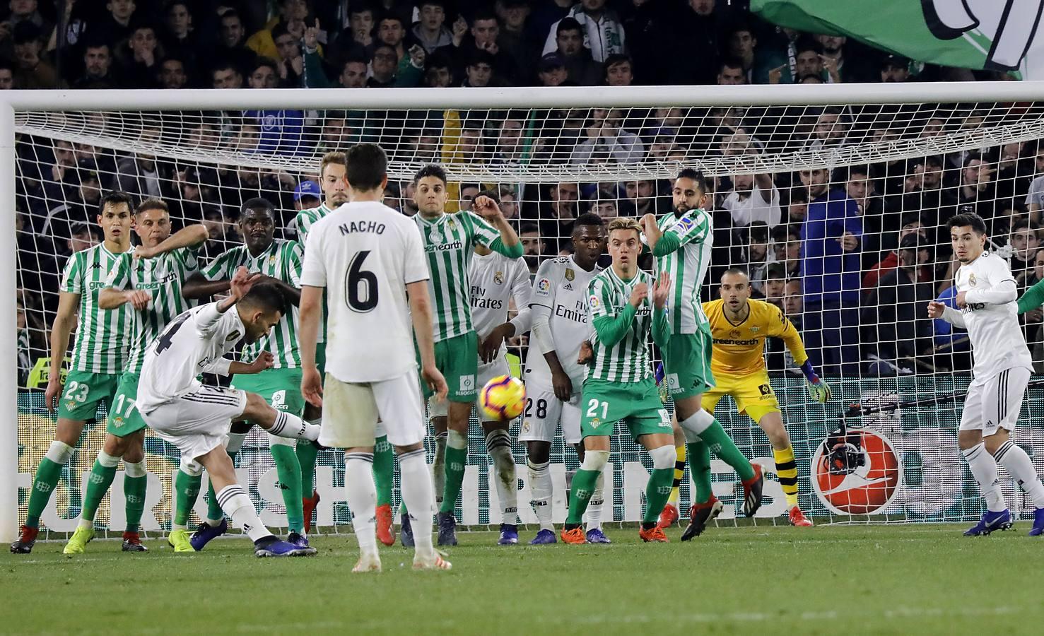 Las mejores imágenes del partido Betis - Real Madrid