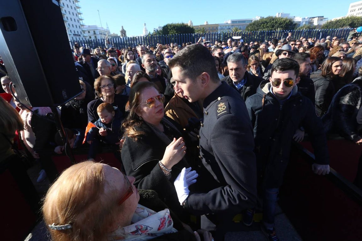 Fotogalería: Emocionante «hasta pronto» al Juan Sebastián Elcano