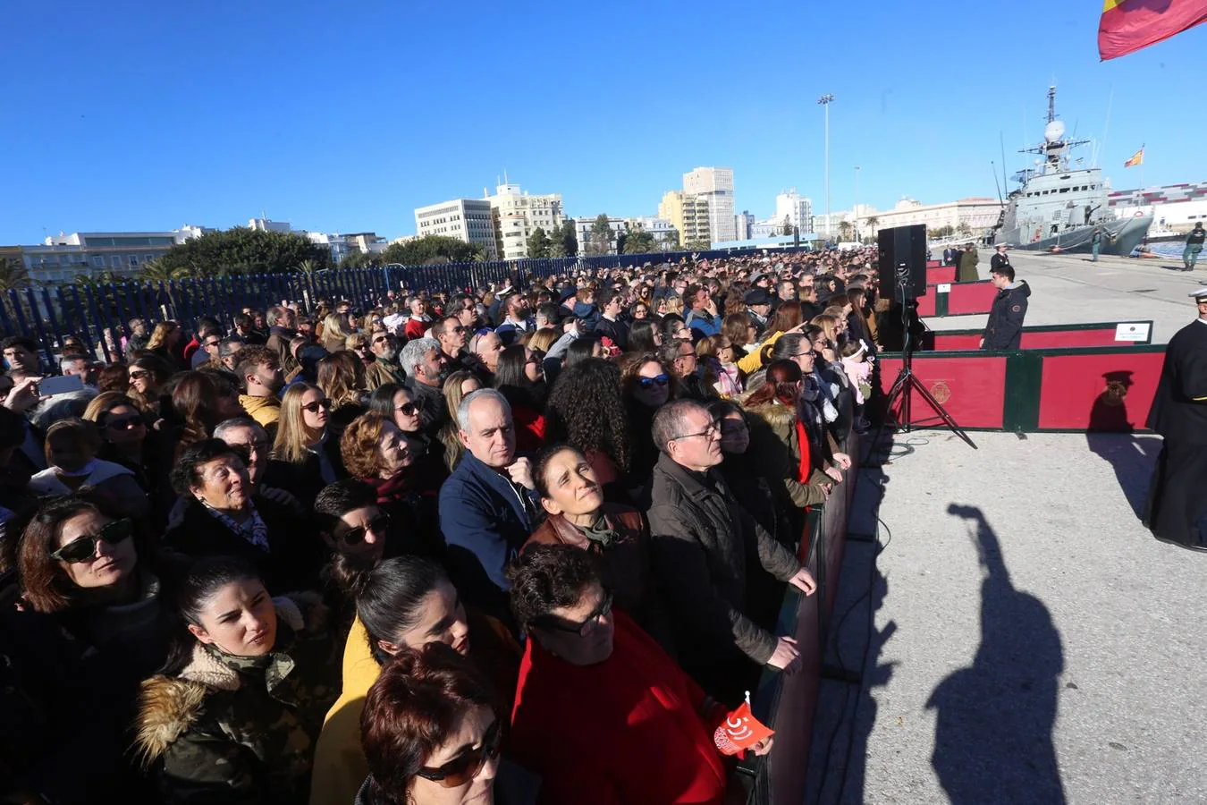 Fotogalería: Emocionante «hasta pronto» al Juan Sebastián Elcano