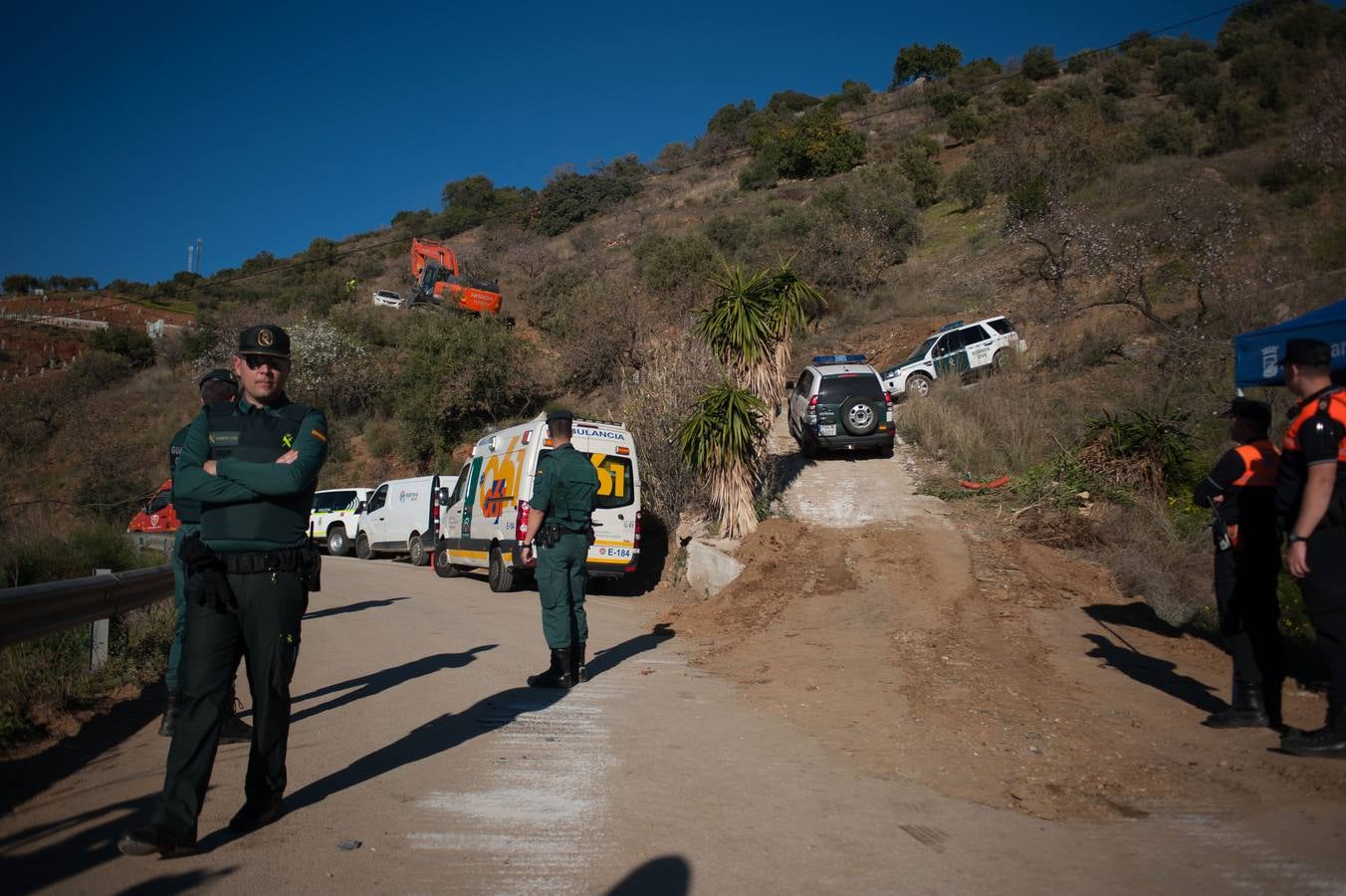 Rescate de un niño de 2 años que cayó a un pozo en la localidad malagueña de Totalán