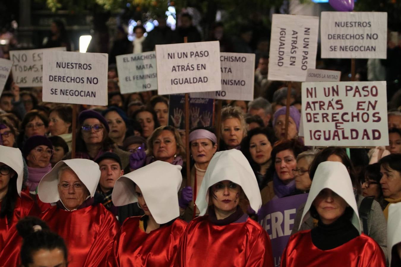 La protesta feminista en Córdoba, en imágenes