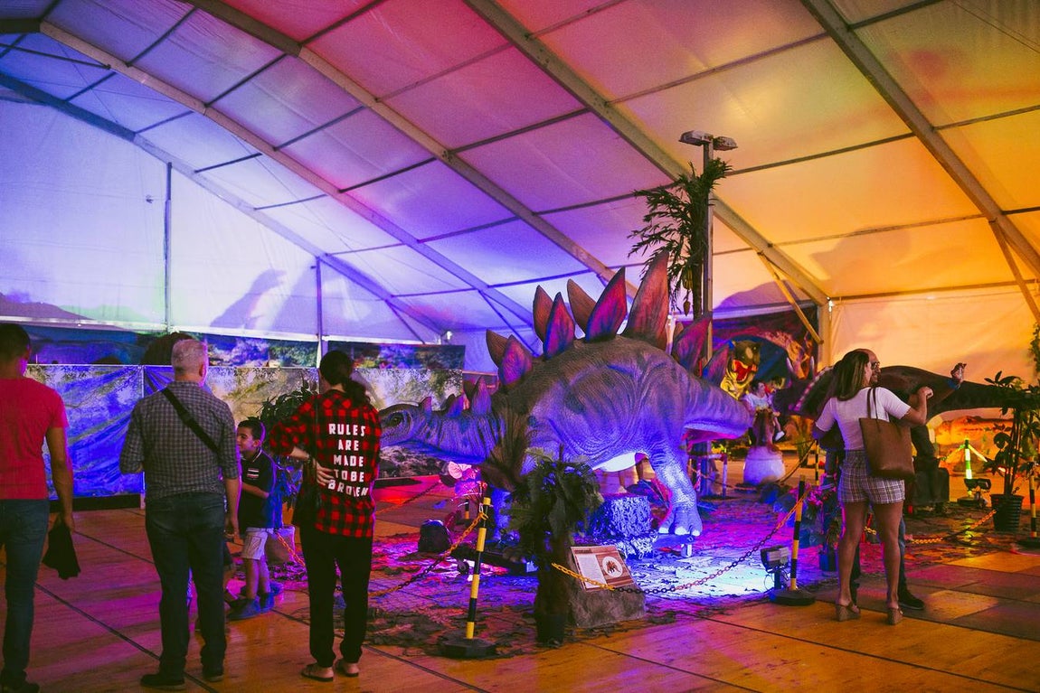 La mayor exposición de dinosaurios llega a Cádiz este sábado