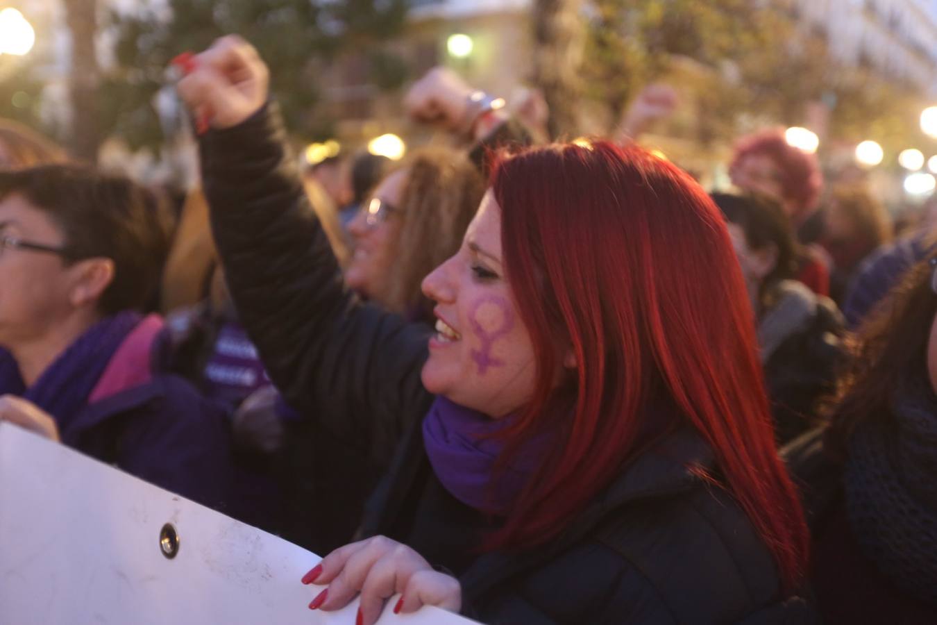 Fotos: Concentración feminista en Cádiz