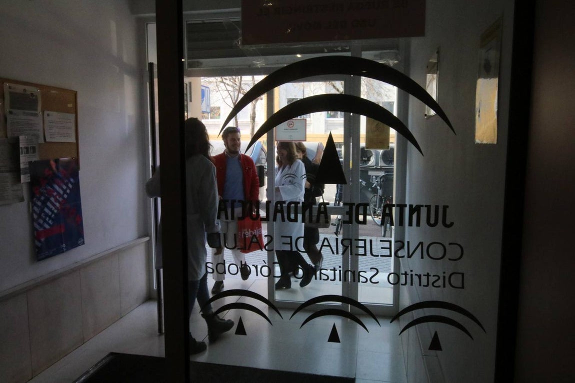 El paro en Atención Primaria en Córdoba, en imágenes