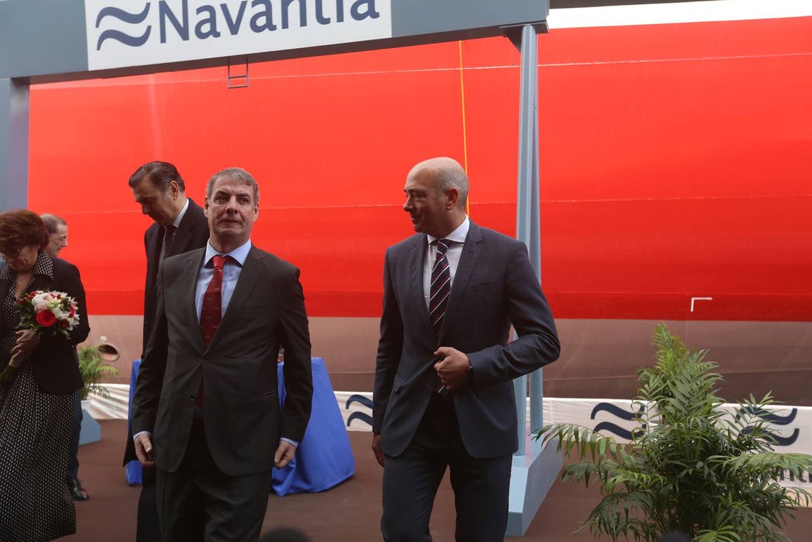 Fotos: Navantia entrega el tercer petrolero, Monte Urquiola, al grupo vasco Ibaizabal