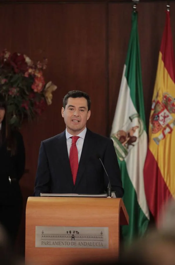 La toma de posesión de Moreno como presidente de la Junta, en imágenes