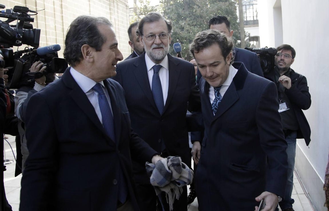 Las caras de la toma de posesión de Juanma Moreno