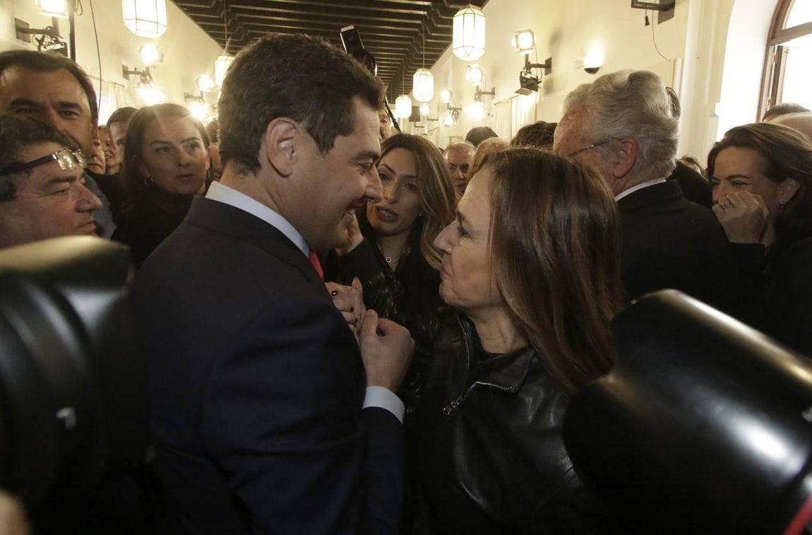 Las caras de la toma de posesión de Juanma Moreno