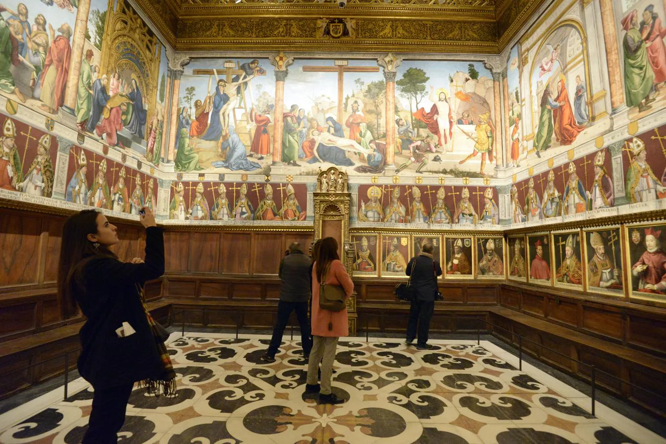 Impresionantes imágenes de la restauración de la Sala Capitular de la catedral