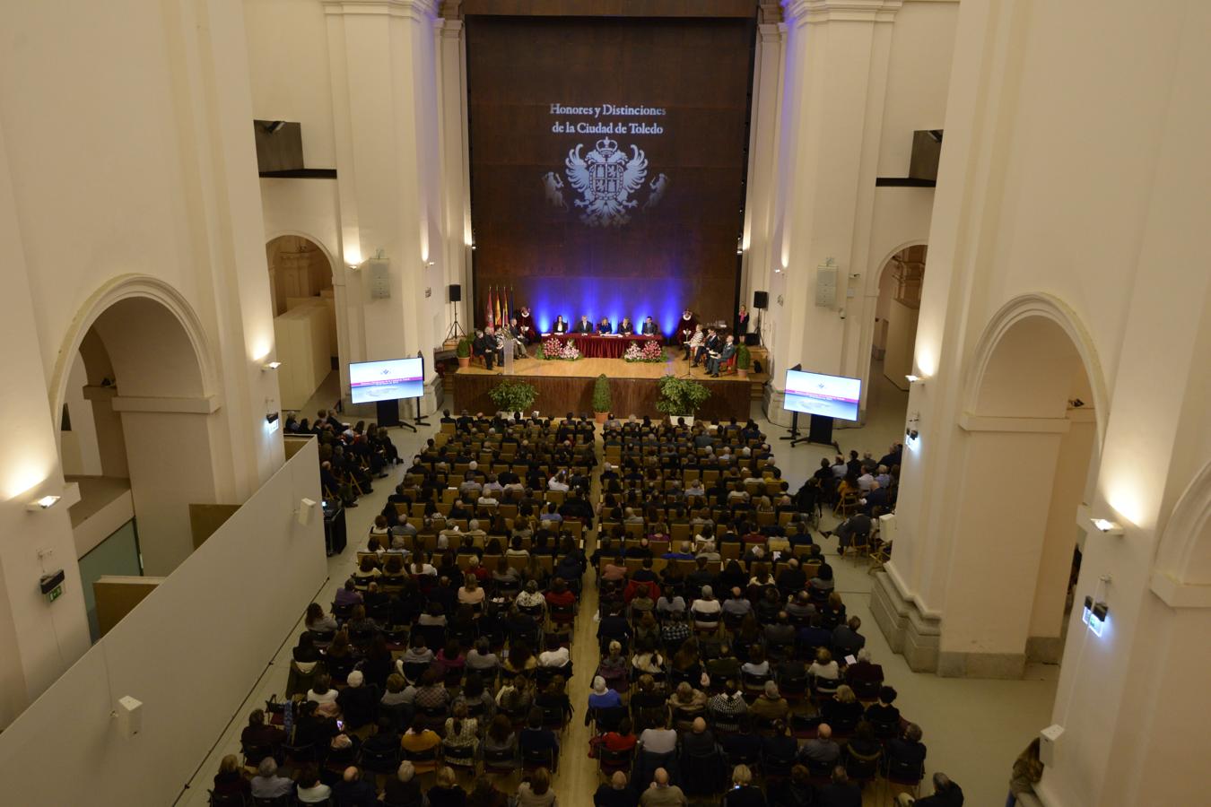 El acto de entrega de Honores y Distinciones de Toledo, en imágenes