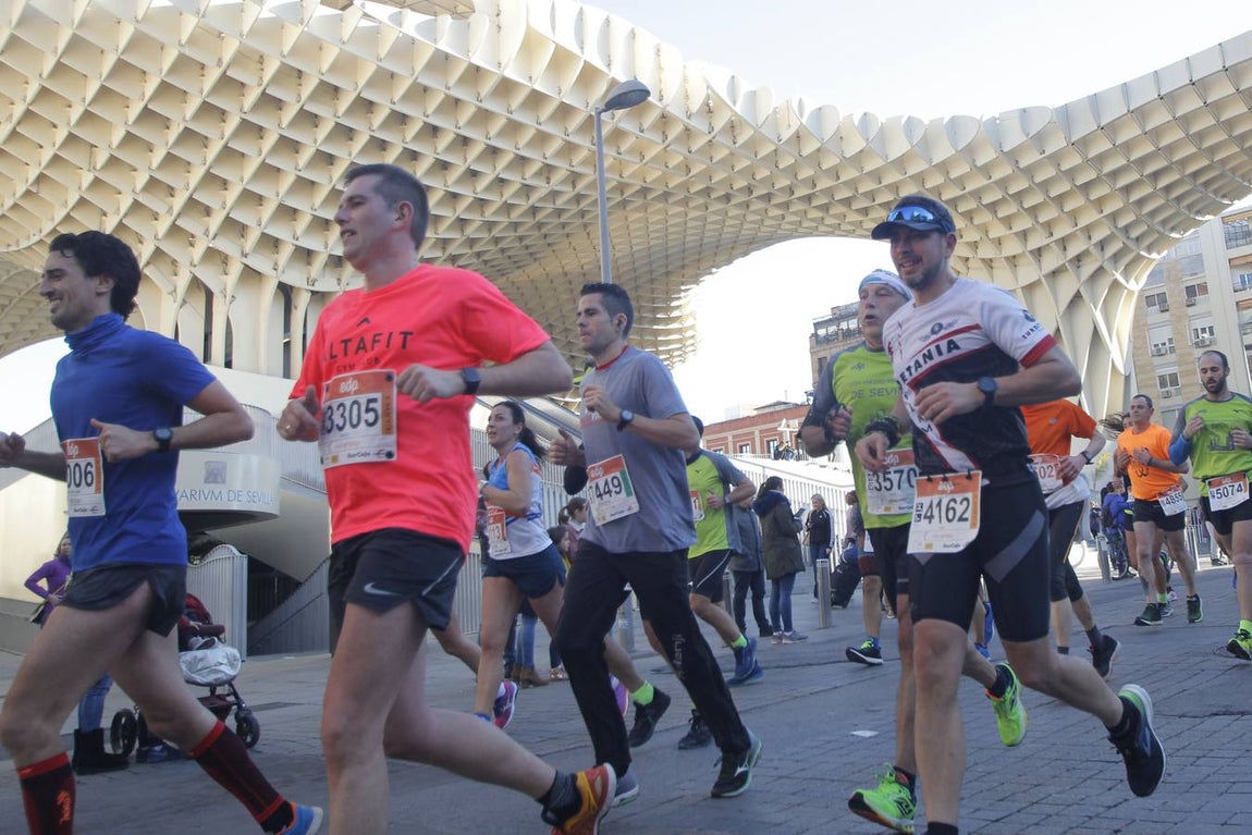 ¿Has corrido en la Medio Maratón de Sevilla? Búscate aquí (II)