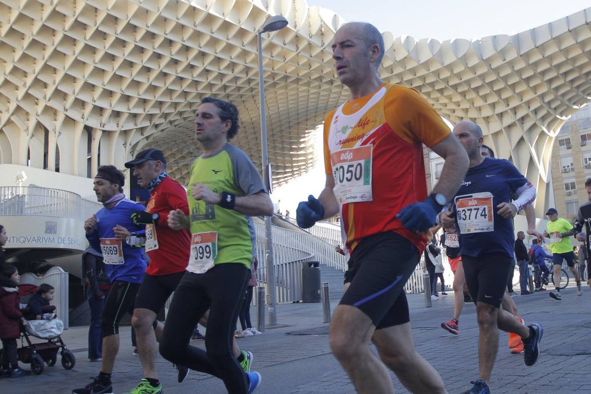 ¿Has corrido en la Medio Maratón de Sevilla? Búscate aquí (II)