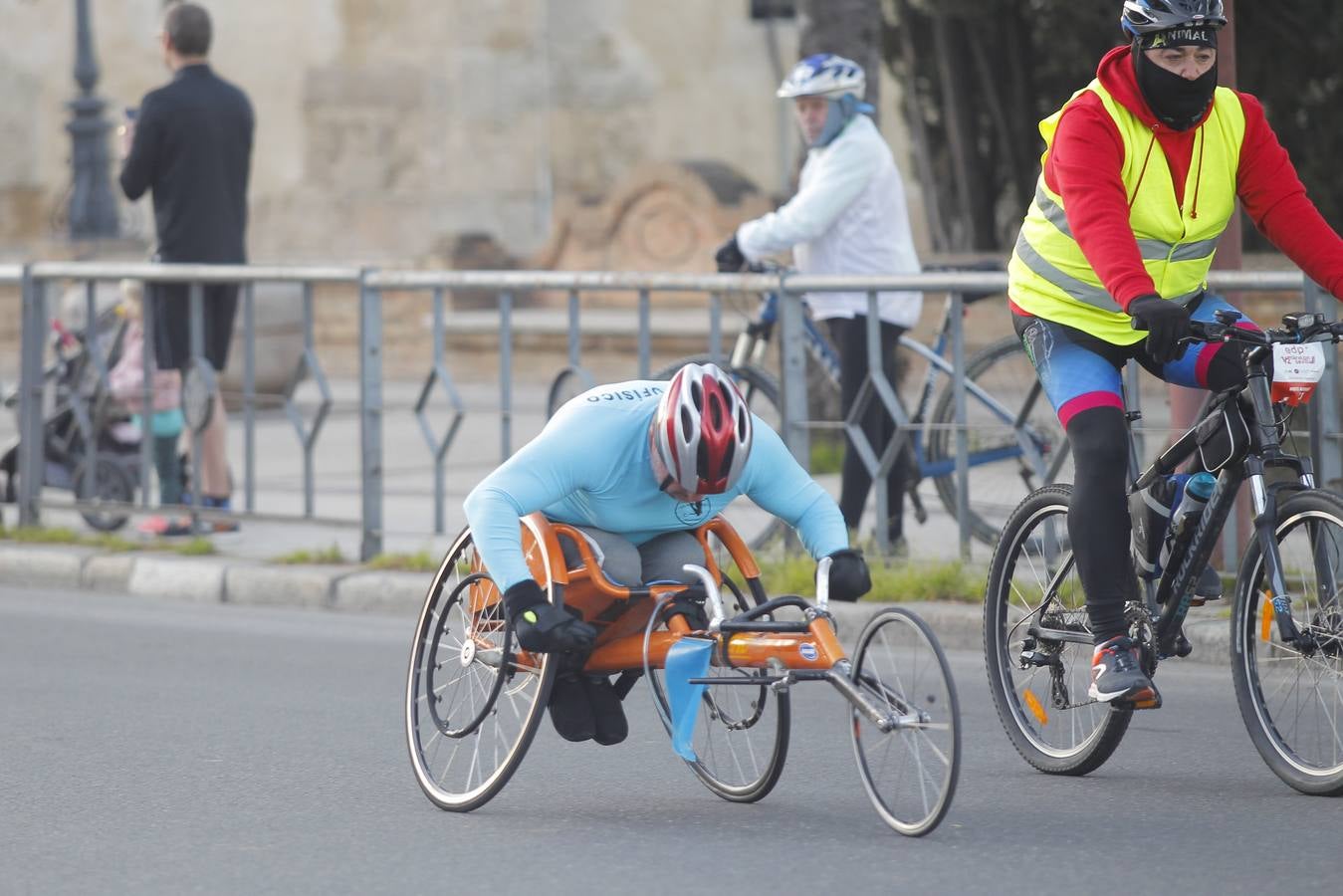 ¿Has corrido en la Medio Maratón de Sevilla? Búscate aquí (y IV)