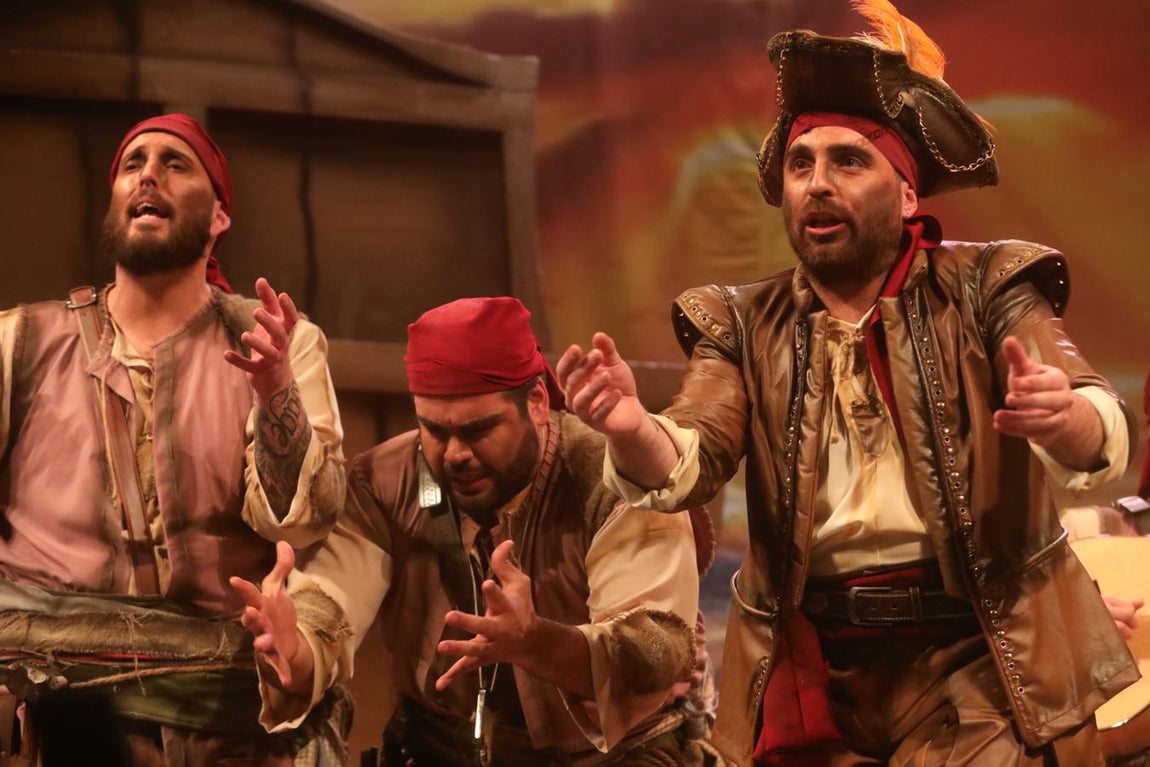 FOTOS: Comparsa A base de palos en el COAC 2019