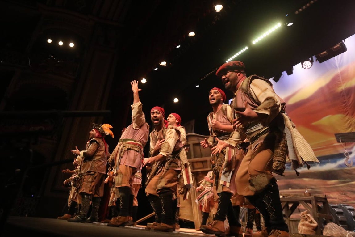 FOTOS: Comparsa A base de palos en el COAC 2019