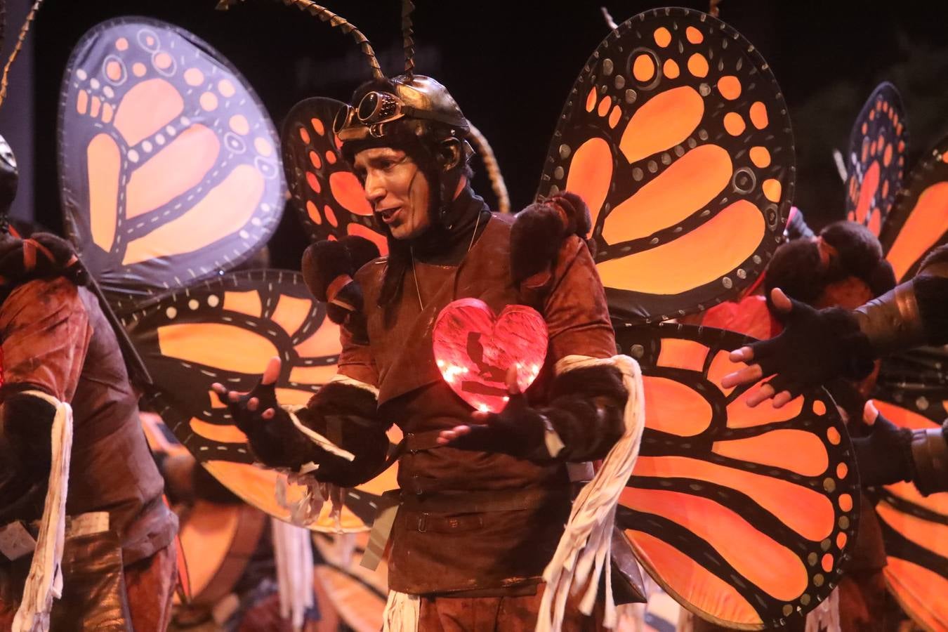 FOTOS: El circo de las mariposas en el COAC 2019